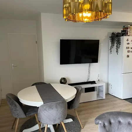 Apartman Modern Near Metro