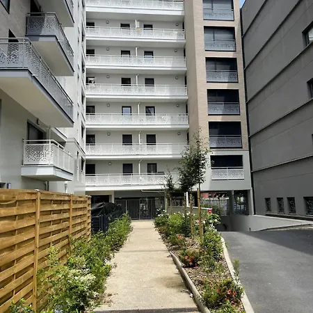 Appartement Modern Near Metro Bobigny